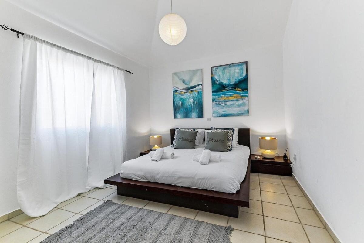 Limnaria Gardens Beautiful Apartment By Vichy Paphos Esterno foto