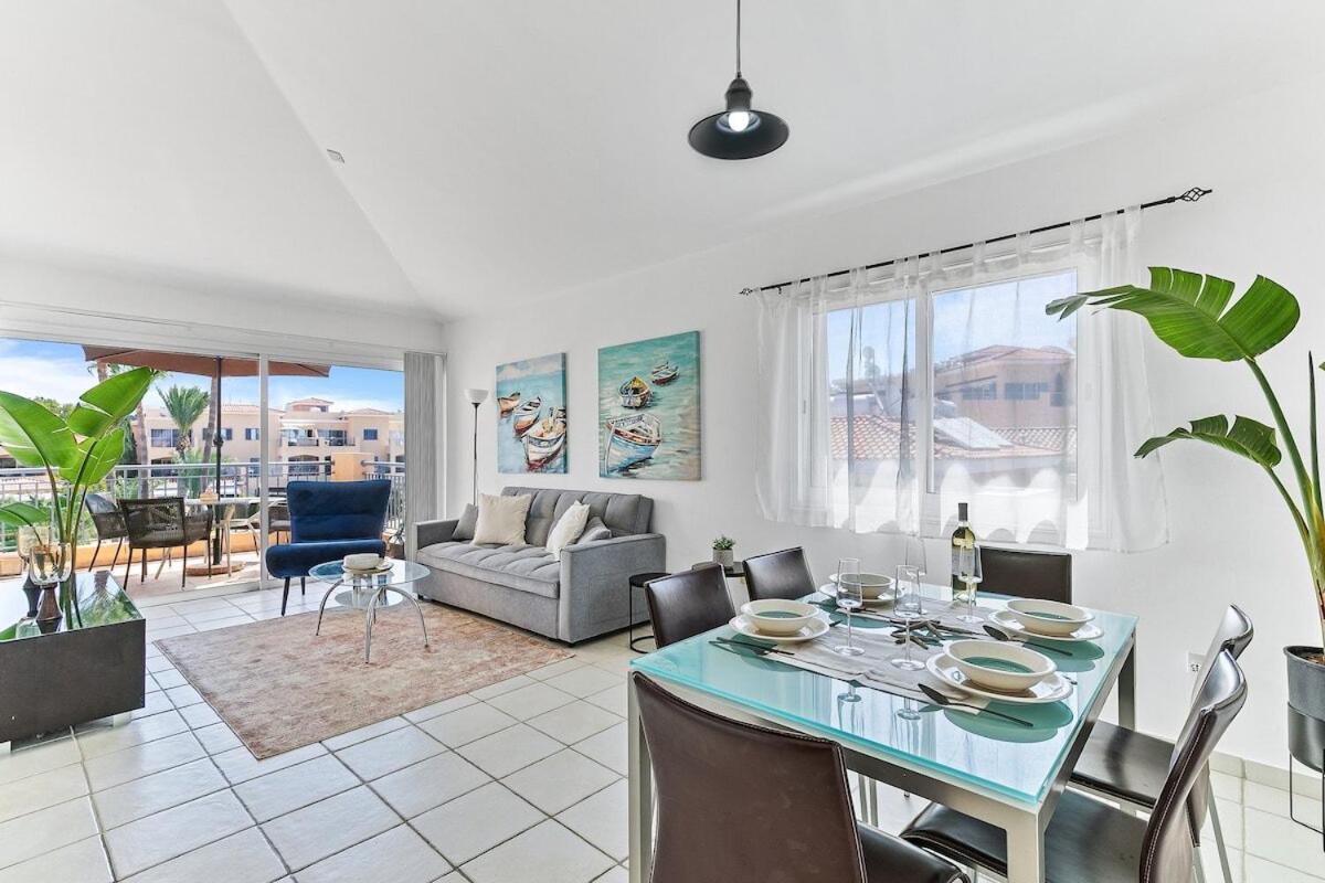 Limnaria Gardens Beautiful Apartment By Vichy Paphos Esterno foto